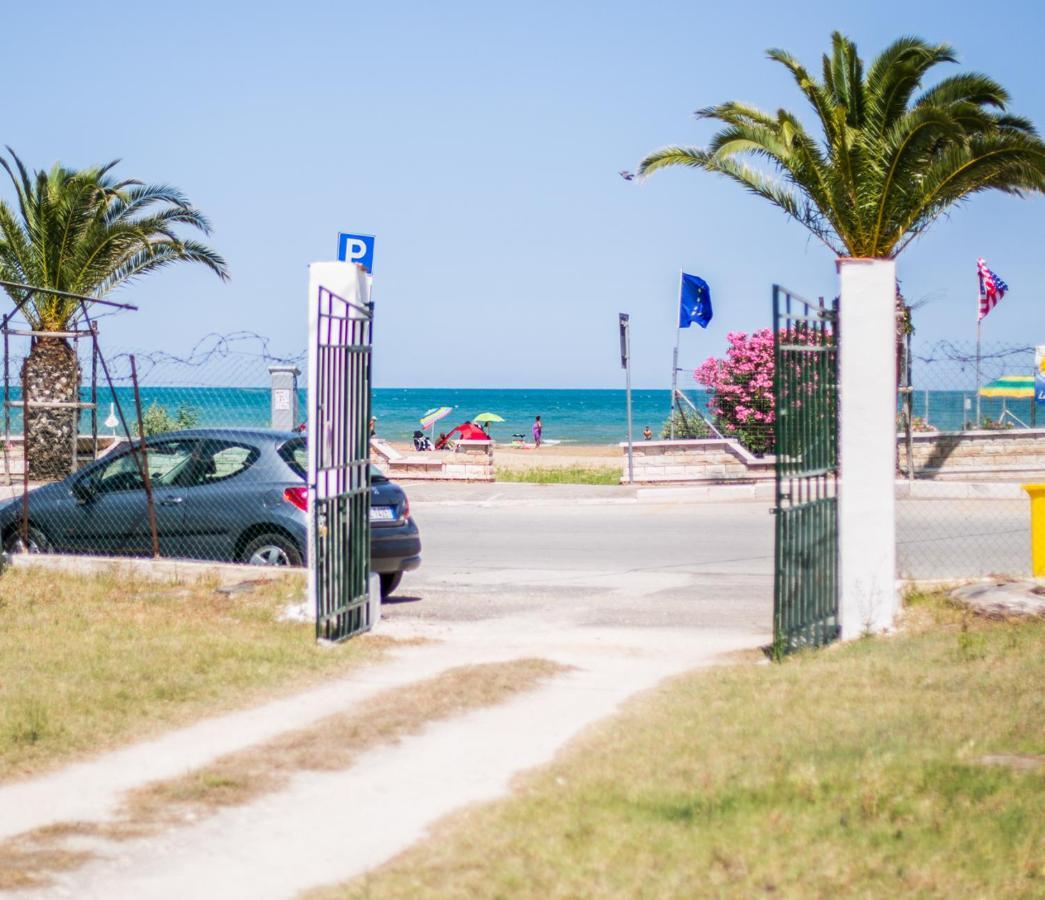 One Love Apartments Lupetto Εξωτερικό φωτογραφία